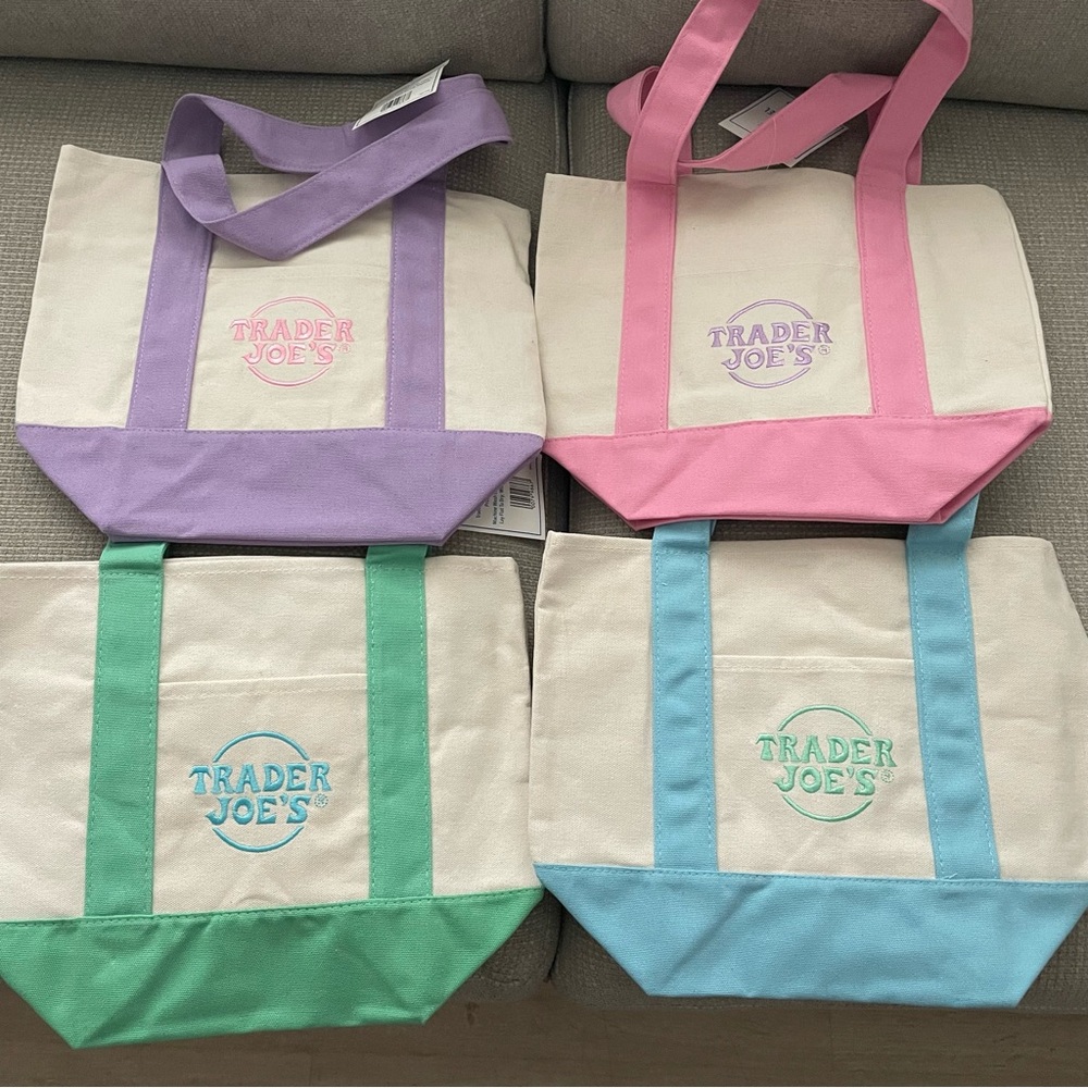 Trader Joe’s mini totes